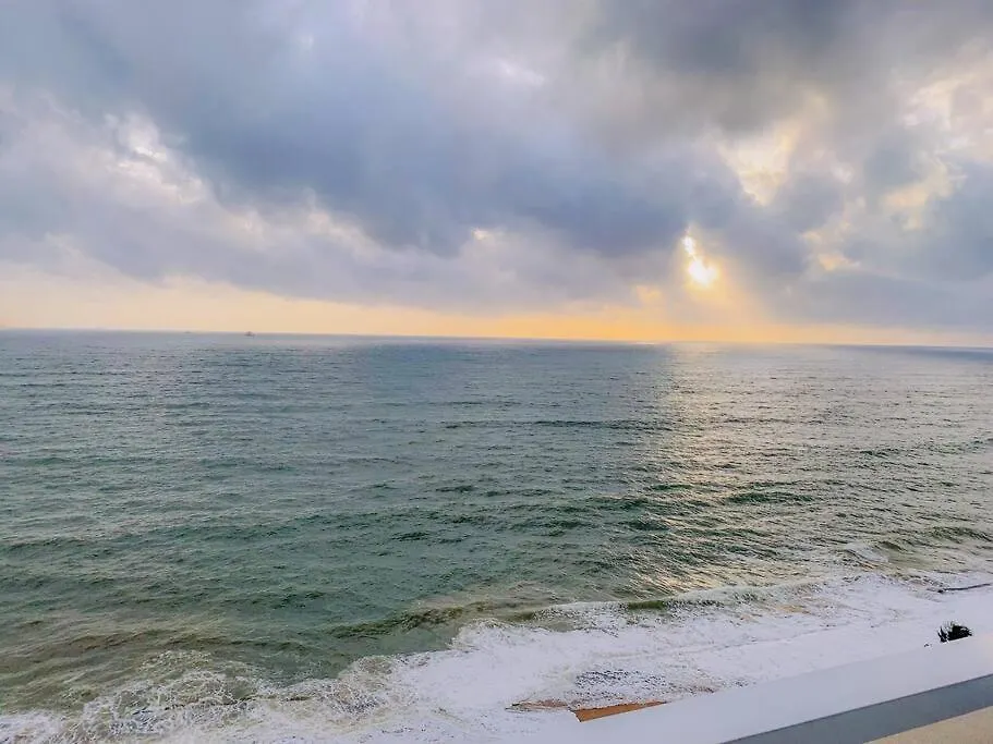 Masa Beach Front Apartment Uswetakeiyawa Ja-Ela 0*,  Srí Lanka