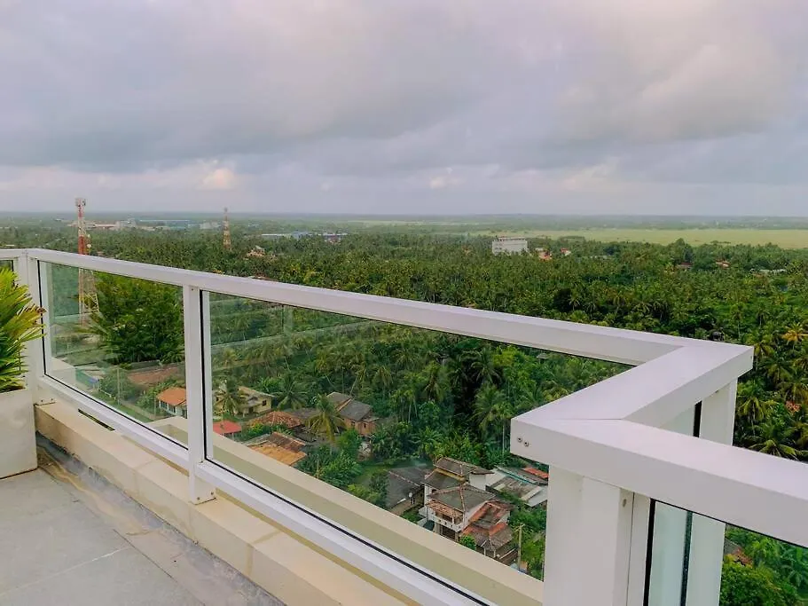 Masa Beach Front Apartment Uswetakeiyawa Ja-Ela Srí Lanka