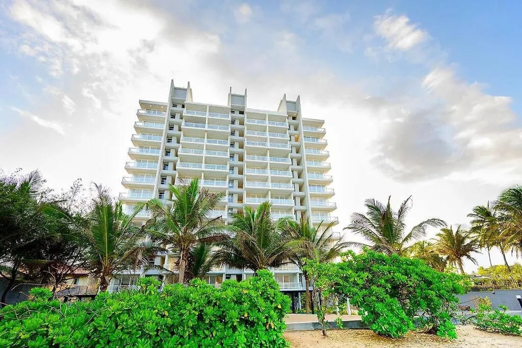 Masa Beach Front Apartment Uswetakeiyawa Ja-Ela